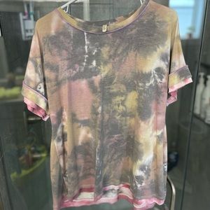 Cute tye dye tee!